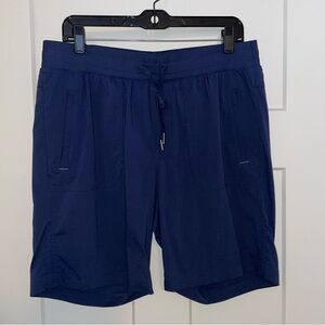 LL Bean Vista Camp Bermuda Shorts